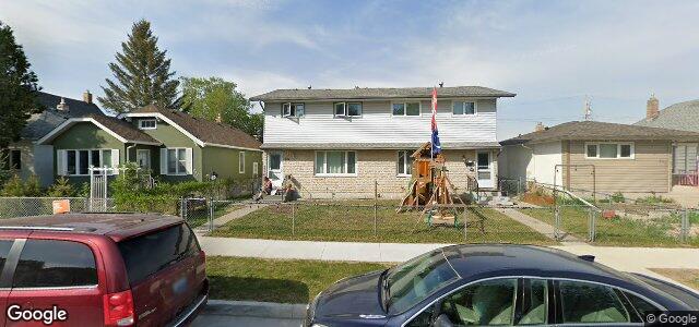 Larawan ng 241 Bowman Avenue sa Winnipeg, Manitoba