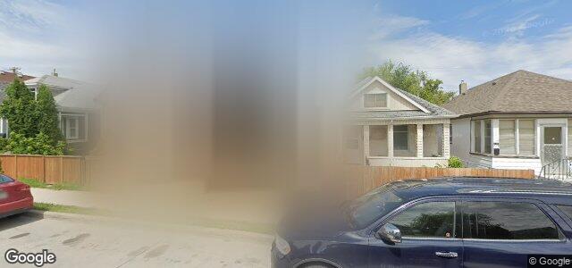 Larawan ng 243 Harbison Avenue W sa Winnipeg, Manitoba