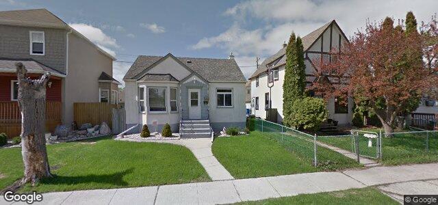Larawan ng 244 Larsen Avenue sa Winnipeg, Manitoba