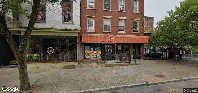 Larawan ng 244 Washington Avenue sa Winnipeg, Manitoba