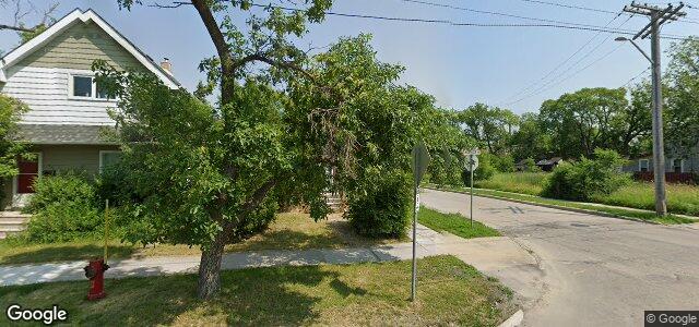 Larawan ng 245 Midwinter Avenue sa Winnipeg, Manitoba