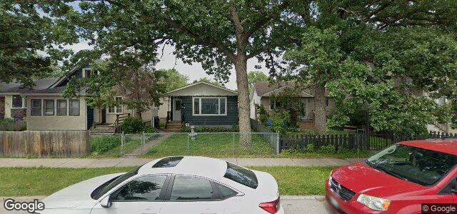 Larawan ng 245 Winterton Avenue sa Winnipeg, Manitoba