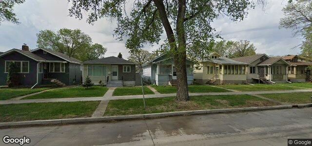 Larawan ng 246 Munroe Avenue sa Winnipeg, Manitoba