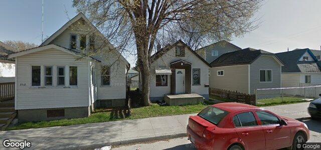 Larawan ng 247 Mcintosh Avenue sa Winnipeg, Manitoba