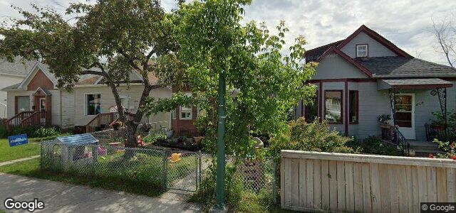 Larawan ng 252 Harbison Avenue W sa Winnipeg, Manitoba