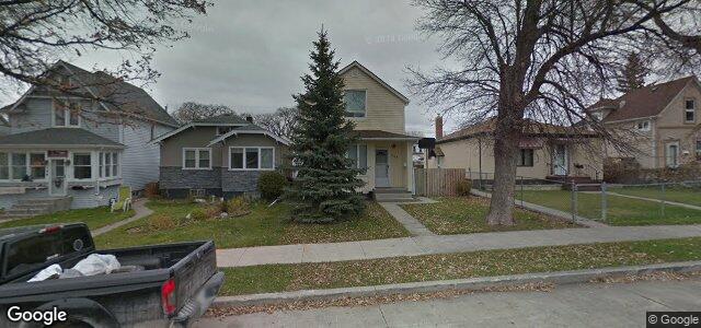 Larawan ng 253 Chalmers Avenue sa Winnipeg, Manitoba