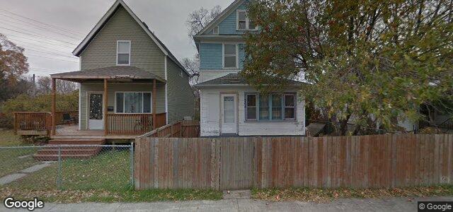 Larawan ng 264 Chalmers Avenue sa Winnipeg, Manitoba