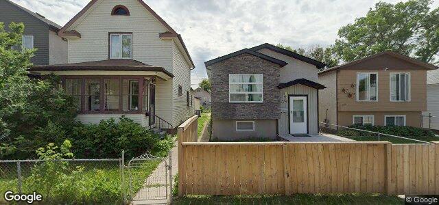 Larawan ng 274 Harbison Avenue W sa Winnipeg, Manitoba
