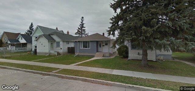 Larawan ng 275 Chalmers Avenue sa Winnipeg, Manitoba