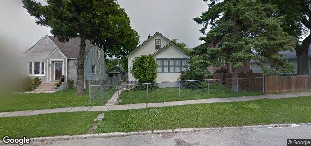 Larawan ng 275 Poplar Avenue sa Winnipeg, Manitoba