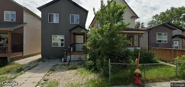 Photo of 276 Harbison Avenue W in Winnipeg, Manitoba
