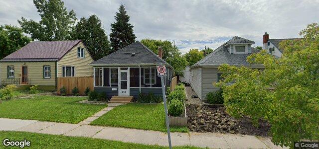 Larawan ng 290 Winterton Avenue sa Winnipeg, Manitoba