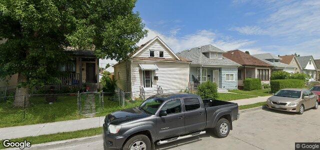 Larawan ng 293 Harbison Avenue W sa Winnipeg, Manitoba