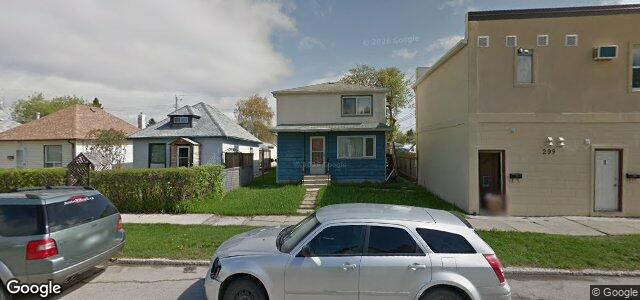 Larawan ng 295 Larsen Avenue sa Winnipeg, Manitoba