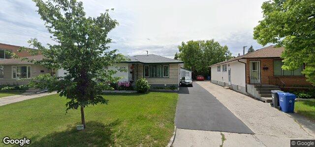 Larawan ng 296 Poplar Avenue sa Winnipeg, Manitoba