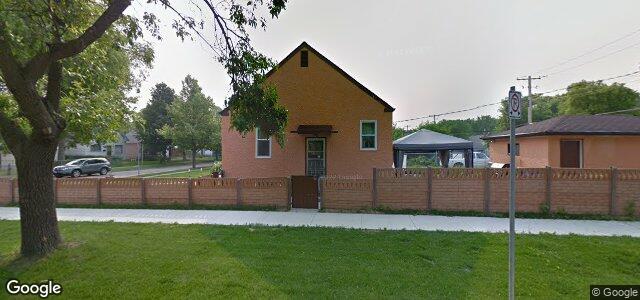 Photo of 300 Winterton Avenue in Winnipeg, Manitoba