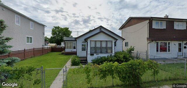 Larawan ng 302 Martin Avenue W sa Winnipeg, Manitoba