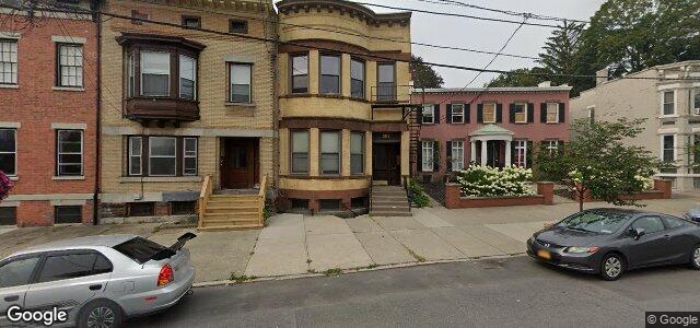 Larawan ng 302 Washington Avenue sa Winnipeg, Manitoba