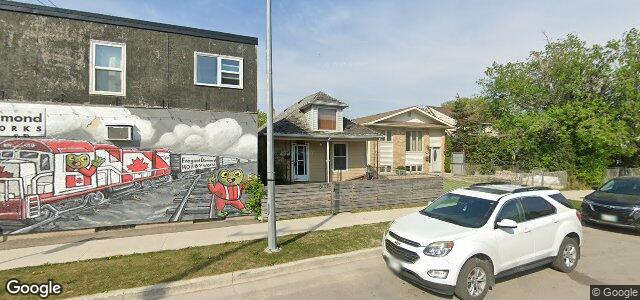 Larawan ng 305 Bowman Avenue sa Winnipeg, Manitoba