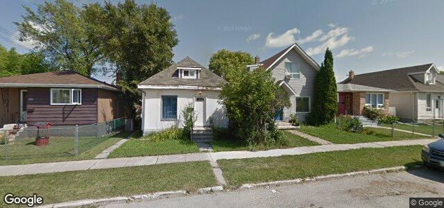 Larawan ng 305 Jamison Avenue sa Winnipeg, Manitoba