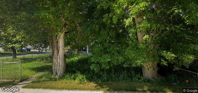 Larawan ng 308 Johnson Avenue W sa Winnipeg, Manitoba