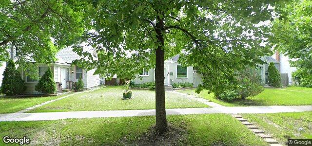 Larawan ng 308 Winterton Avenue sa Winnipeg, Manitoba