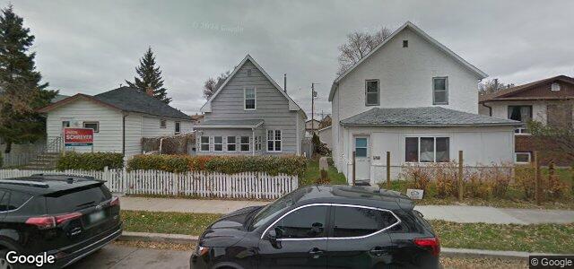 Larawan ng 311 Chalmers Avenue sa Winnipeg, Manitoba