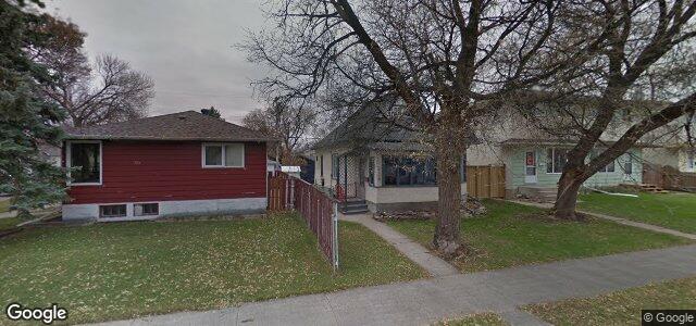 Larawan ng 316 Chalmers Avenue sa Winnipeg, Manitoba