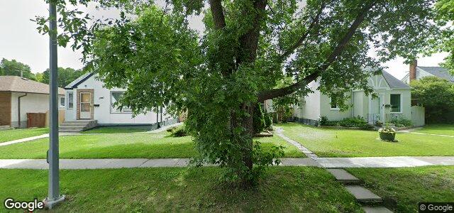 Larawan ng 320 Winterton Avenue sa Winnipeg, Manitoba
