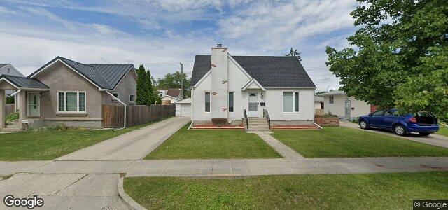 Larawan ng 323 Winterton Avenue sa Winnipeg, Manitoba