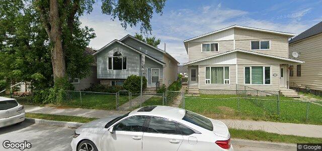Larawan ng 325 Harbison Avenue W sa Winnipeg, Manitoba