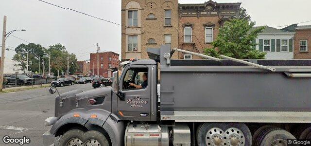 Larawan ng 325 Washington Avenue sa Winnipeg, Manitoba