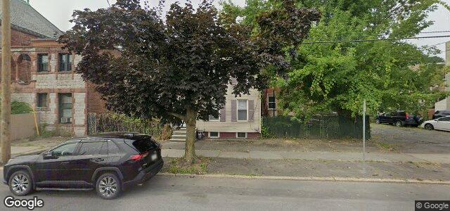 Larawan ng 328 Washington Avenue sa Winnipeg, Manitoba