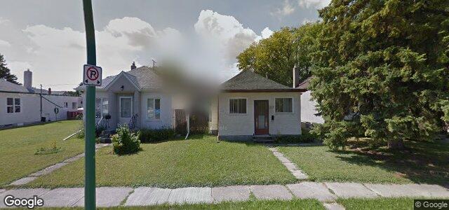 Larawan ng 330 Jamison Avenue sa Winnipeg, Manitoba