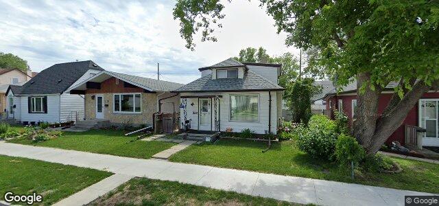 Larawan ng 332 Larsen Avenue sa Winnipeg, Manitoba