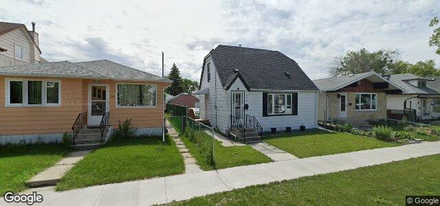 Larawan ng 338 Larsen Avenue sa Winnipeg, Manitoba
