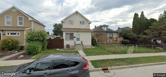Larawan ng 351 Chalmers Avenue sa Winnipeg, Manitoba