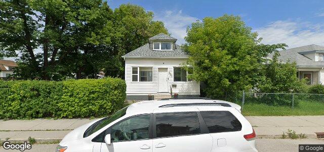 Photo of 351 Harbison Avenue W in Winnipeg, Manitoba