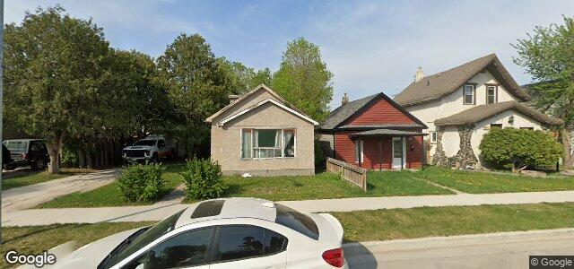 Photo of 357 Bowman Avenue in Winnipeg, Manitoba