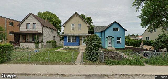 Larawan ng 357 Talbot Avenue sa Winnipeg, Manitoba