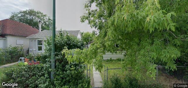 Larawan ng 364 Martin Avenue W sa Winnipeg, Manitoba