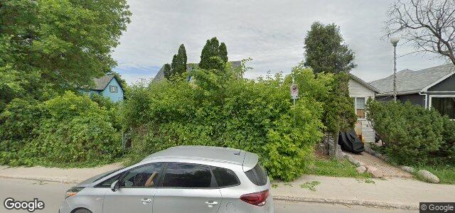 Larawan ng 365 Talbot Avenue sa Winnipeg, Manitoba