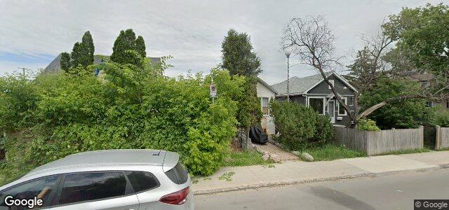 Larawan ng 371 Talbot Avenue sa Winnipeg, Manitoba