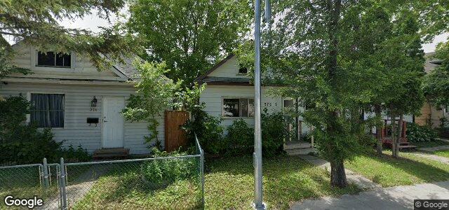 Larawan ng 372 Harbison Avenue W sa Winnipeg, Manitoba