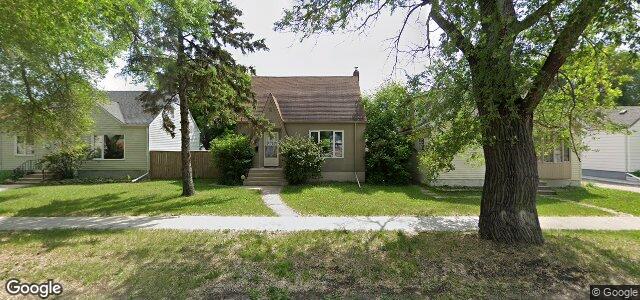 Larawan ng 372 Munroe Avenue sa Winnipeg, Manitoba