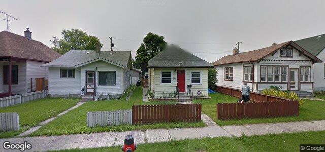 Larawan ng 378 Ottawa Avenue sa Winnipeg, Manitoba