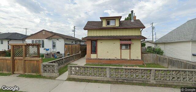 Larawan ng 380 Chalmers Avenue sa Winnipeg, Manitoba