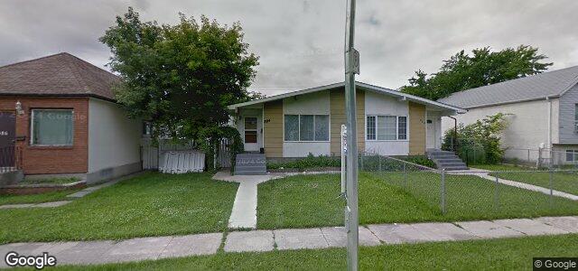 Larawan ng 380 Thames Avenue sa Winnipeg, Manitoba