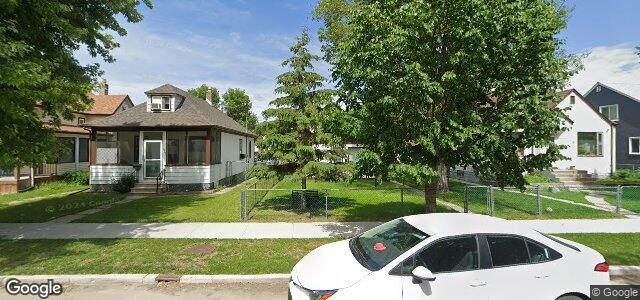 Larawan ng 381 Larsen Avenue sa Winnipeg, Manitoba