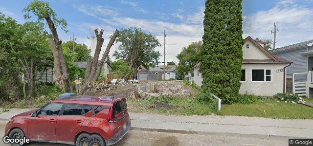 Larawan ng 381 Martin Avenue W sa Winnipeg, Manitoba